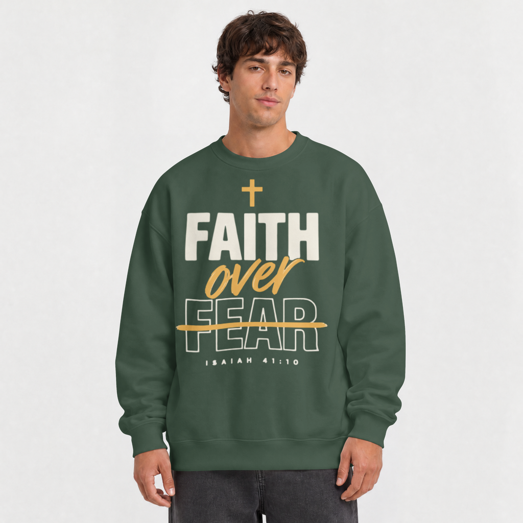 Faith Over Fear – Crewneck Sweatshirt in Forest Green